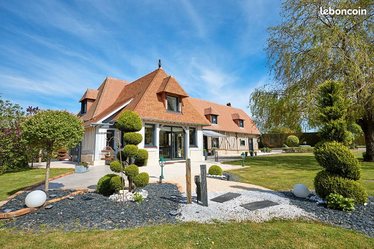 Maison à vendre, 245m², Fauguernon