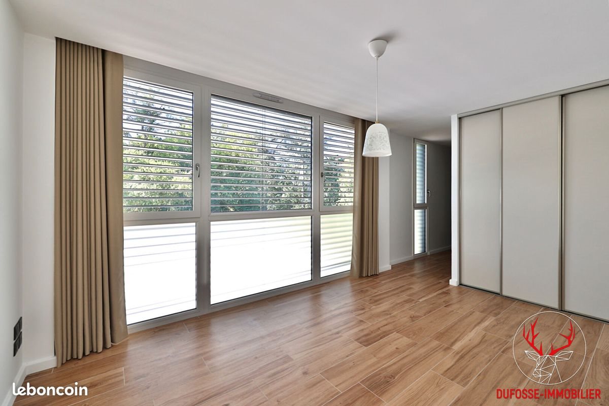 Maison à vendre, 450m², Ecully