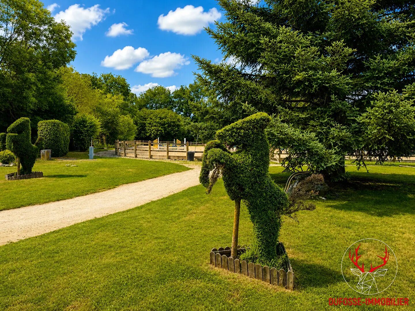 Maison à vendre, 302m², Saint-Genis-Pouilly