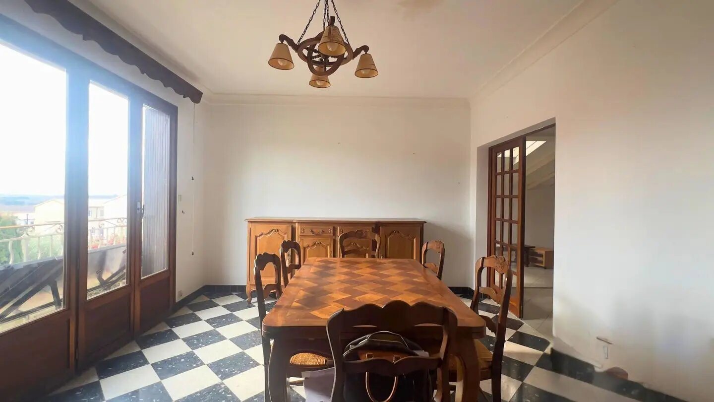 Maison à vendre, 213m², Uzès