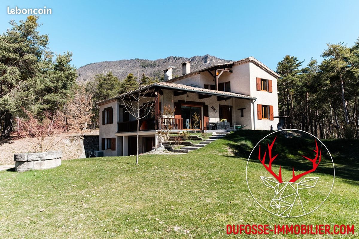 Maison à vendre, 300m², Saint-Etienne-en-Dévoluy