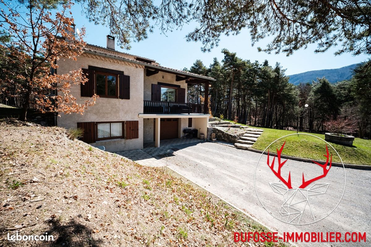 Maison à vendre, 300m², Saint-Etienne-en-Dévoluy