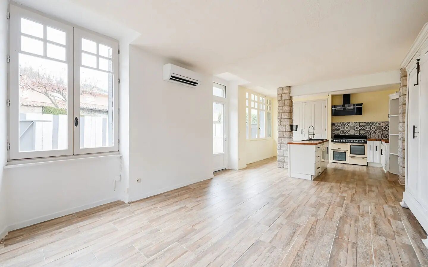 Maison à vendre, 180m², Mariac