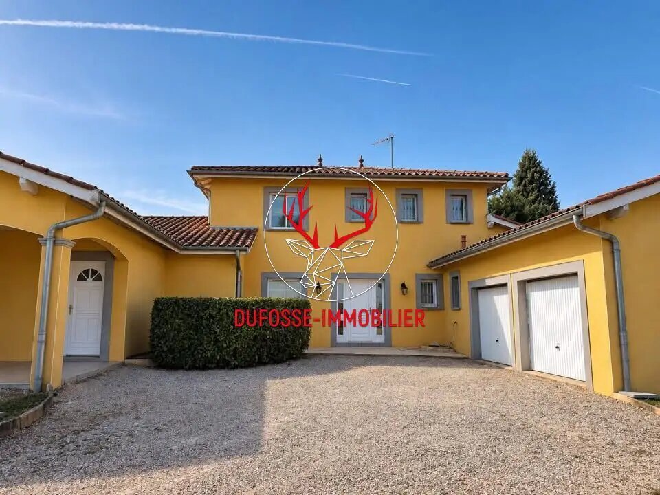 Maison à vendre, 197m², Chuzelles