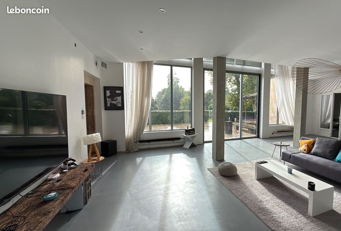Maison à vendre, 578m², La Chapelle-de-Guinchay