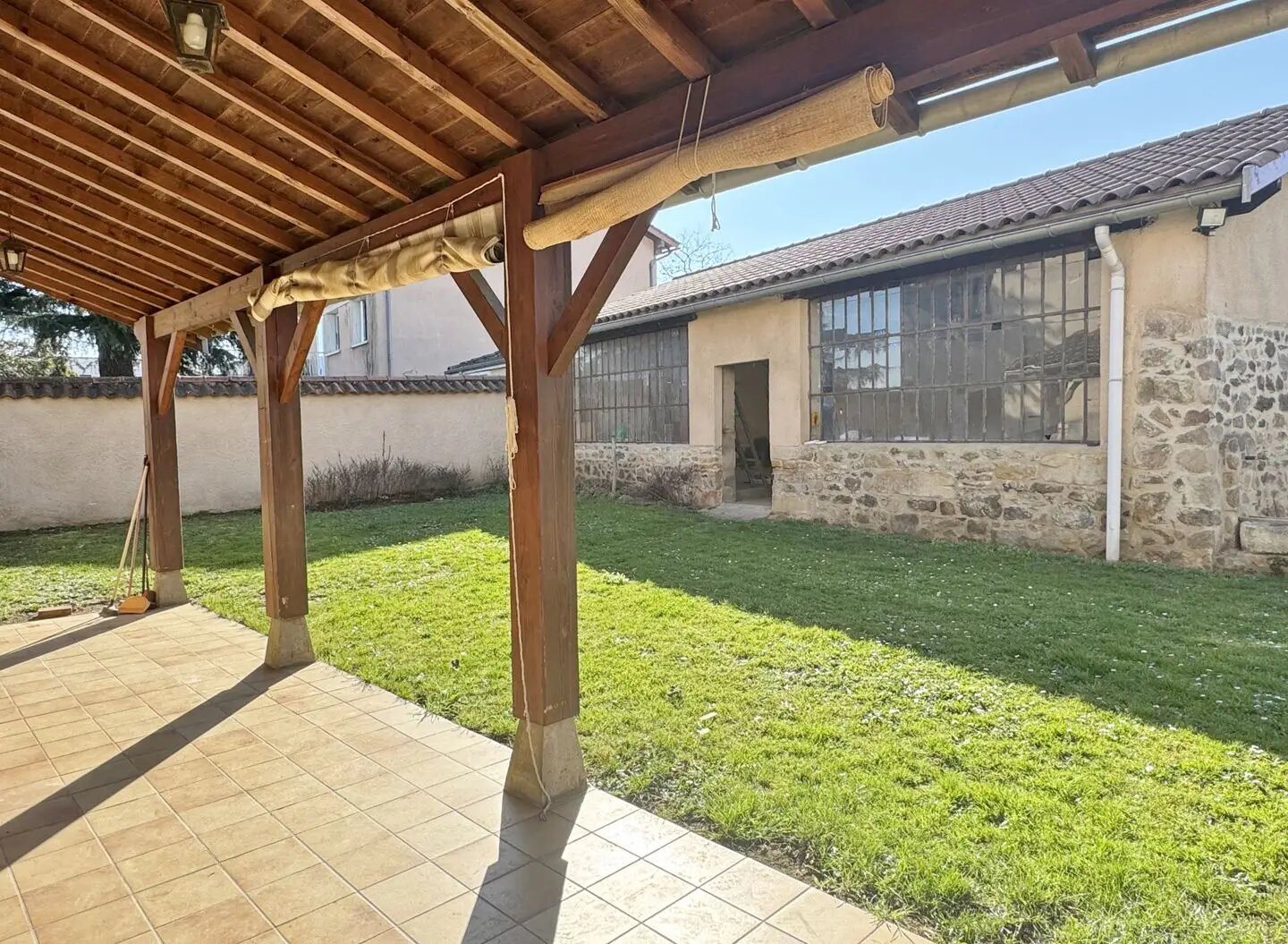Maison à vendre, 200m², Brindas