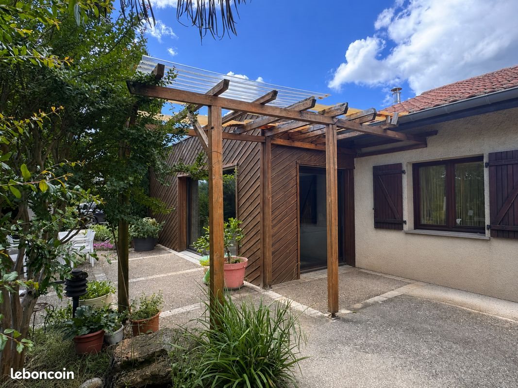 Maison à vendre, 161m², Grézieu-la-Varenne