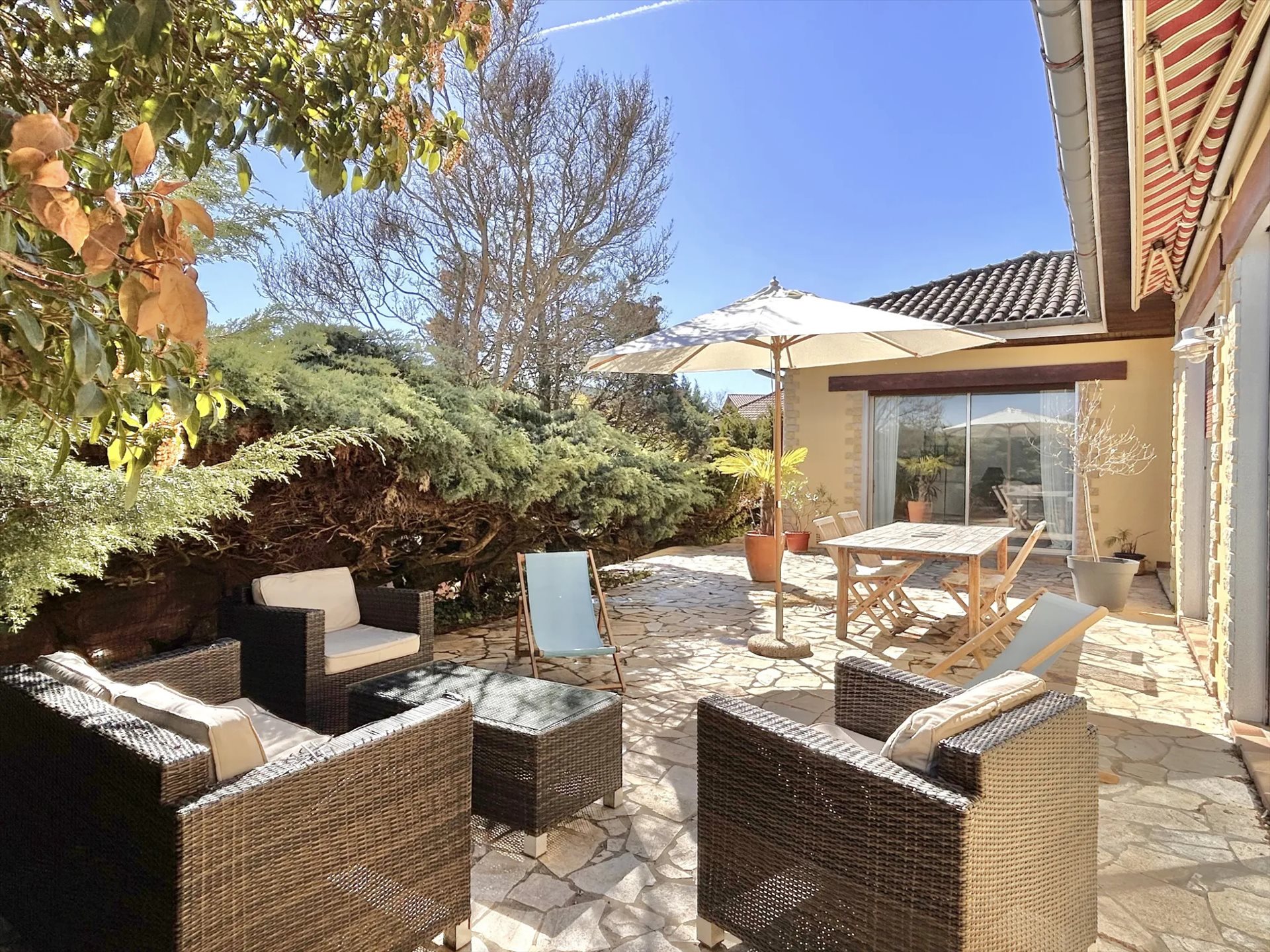 Maison à vendre, 220m², Grézieu-la-Varenne