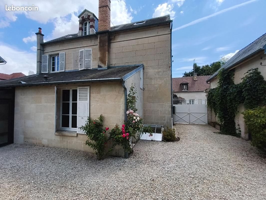 Maison à vendre, 185m², Vieux-Moulin