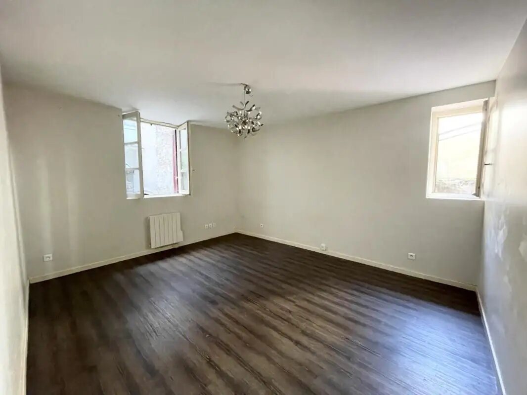 Appartement à louer, 45m², Mâcon