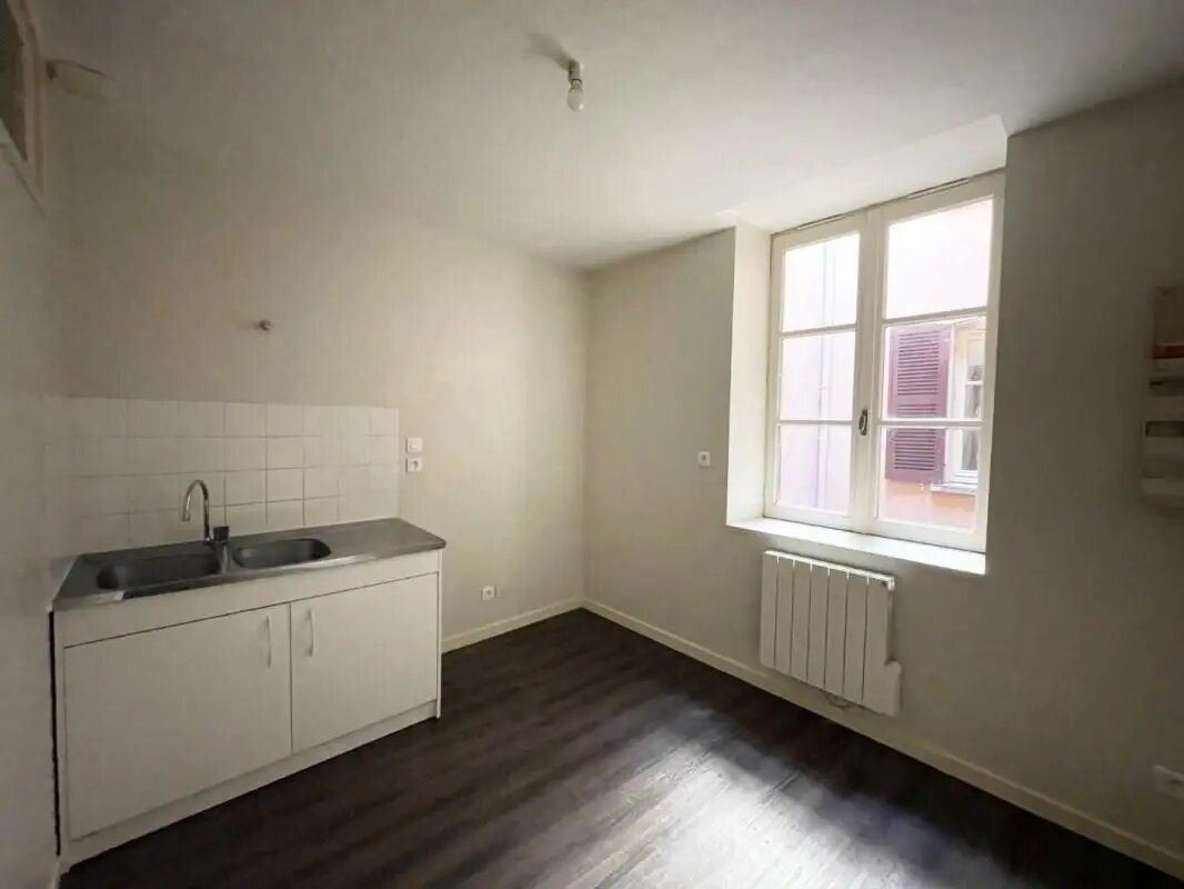 Appartement à louer, 45m², Mâcon