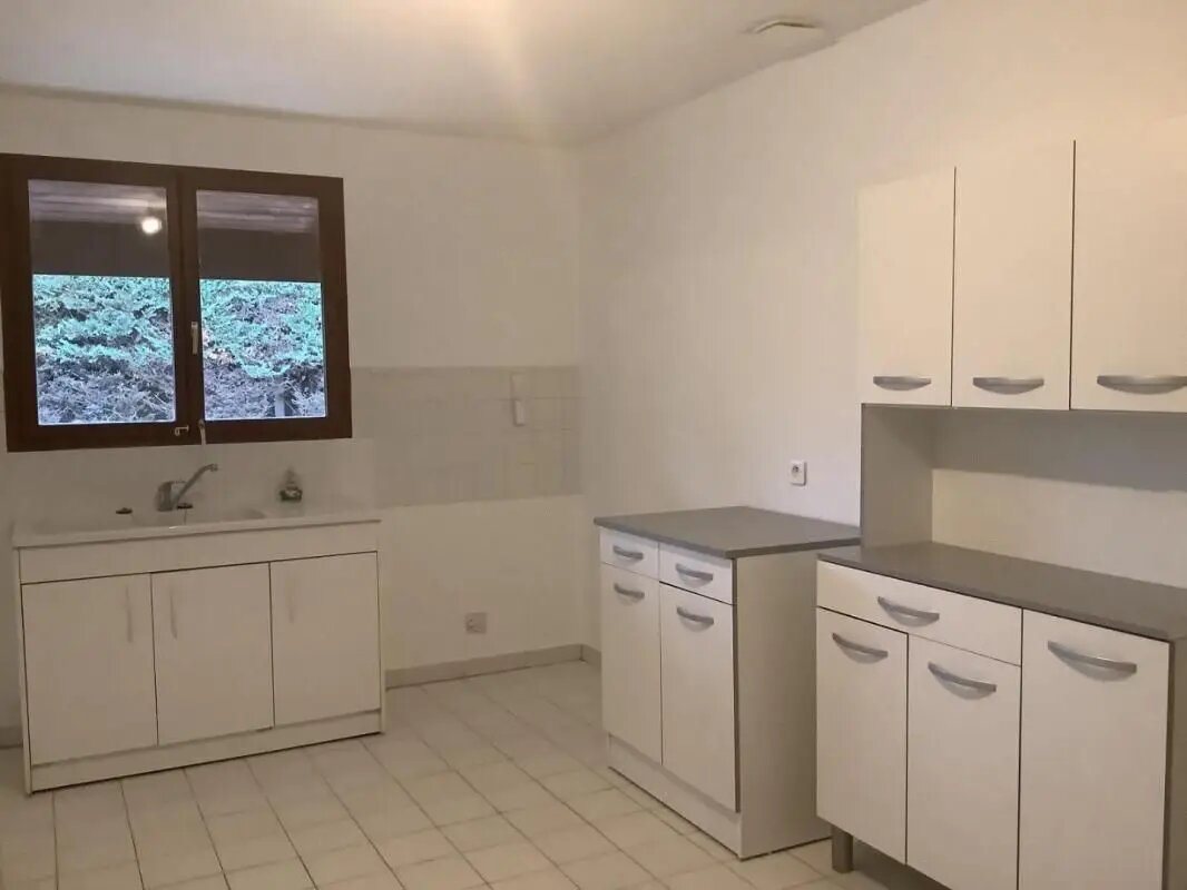 Maison à louer, 89m², Belleville