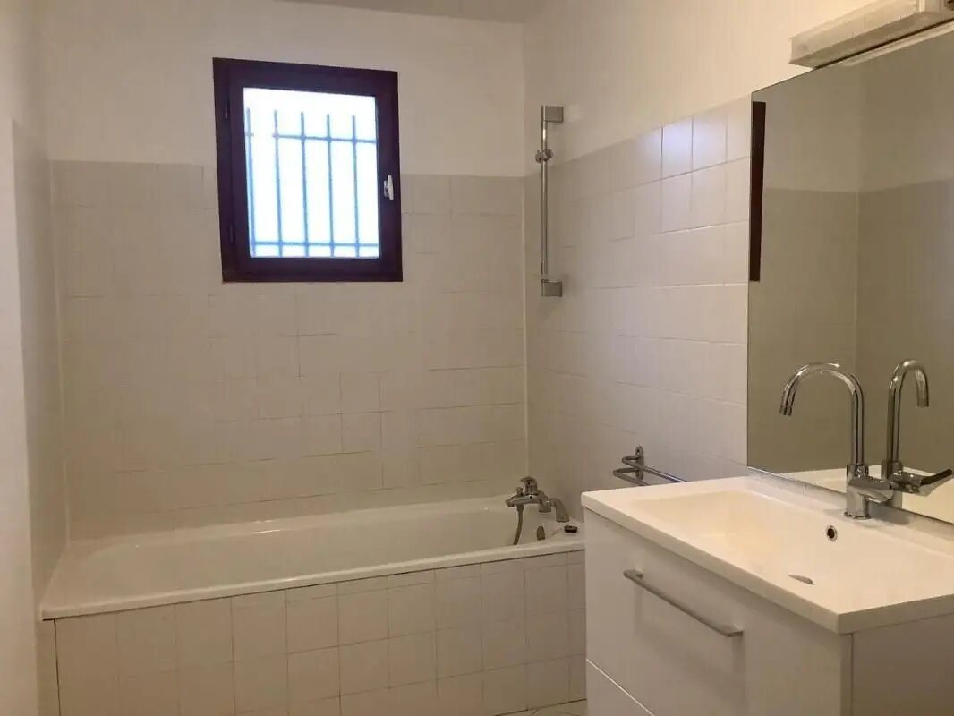 Maison à louer, 89m², Belleville