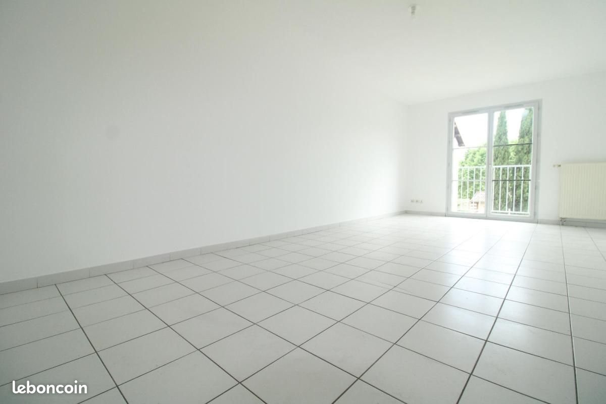 Appartement à louer, 70m², Montmerle-sur-Saône