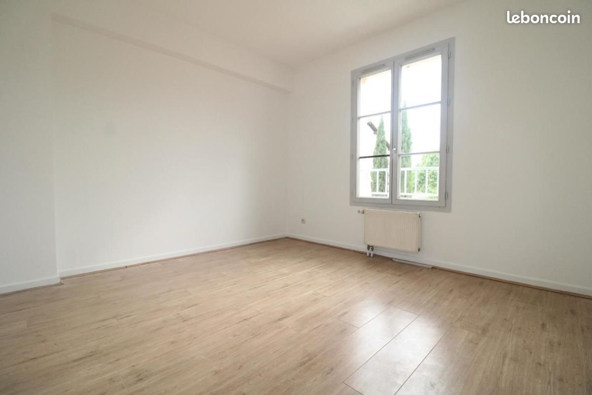Appartement à louer, 70m², Montmerle-sur-Saône