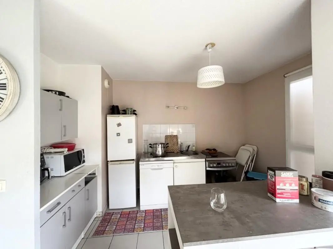 Appartement à louer, 59m², Belleville