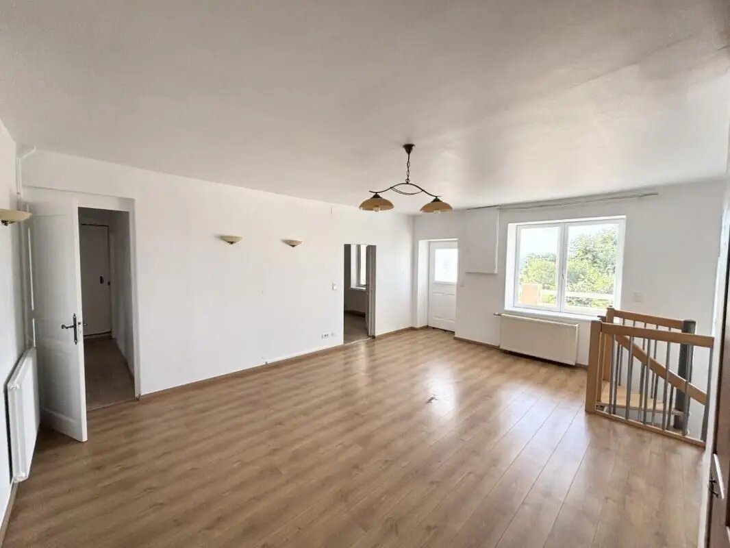 Maison à louer, 174m², Belleville
