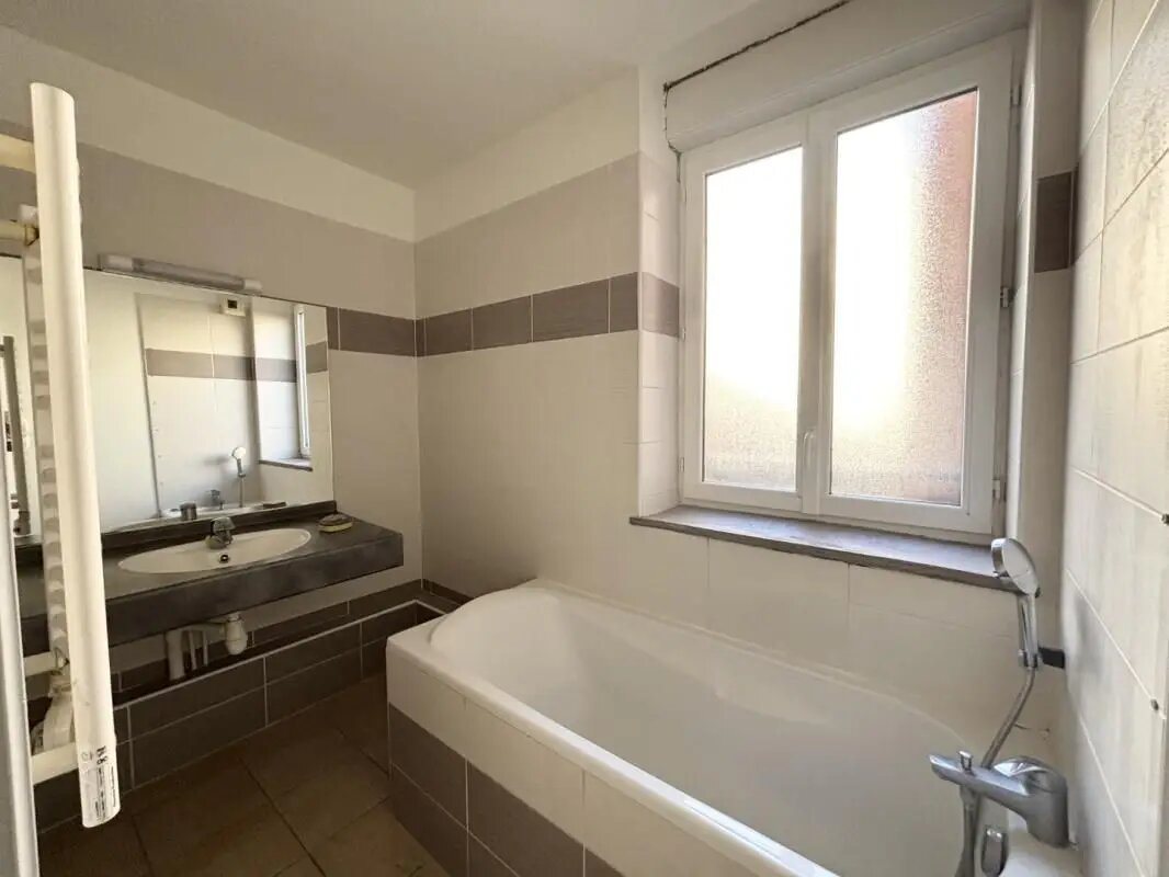 Appartement à louer, 93m², Mâcon