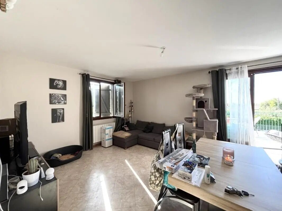 Appartement à louer, 70m², Saint-Symphorien-d'Ancelles
