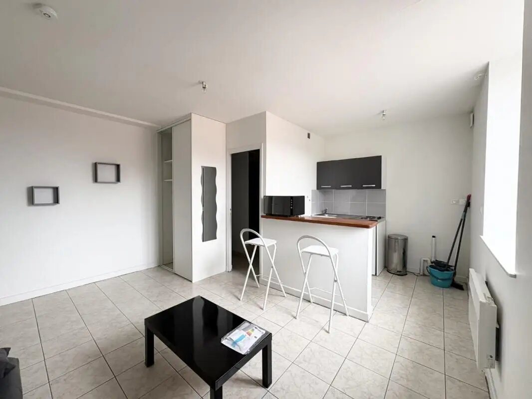 Appartement à louer, 22m², Belleville