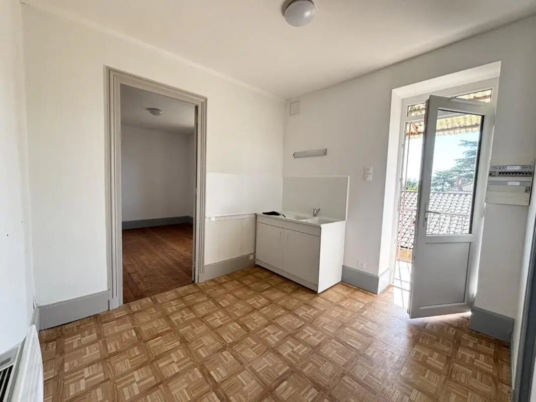 Appartement à louer, 54m², Fleurie