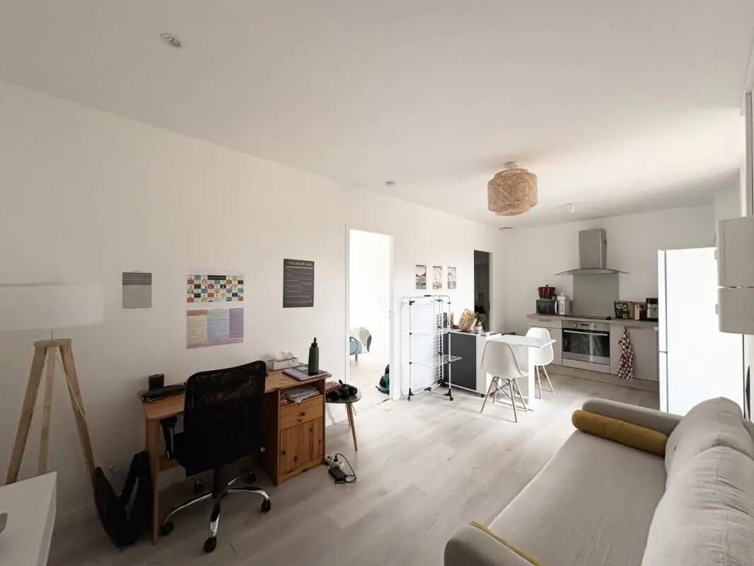 Appartement à louer, 39m², Belleville