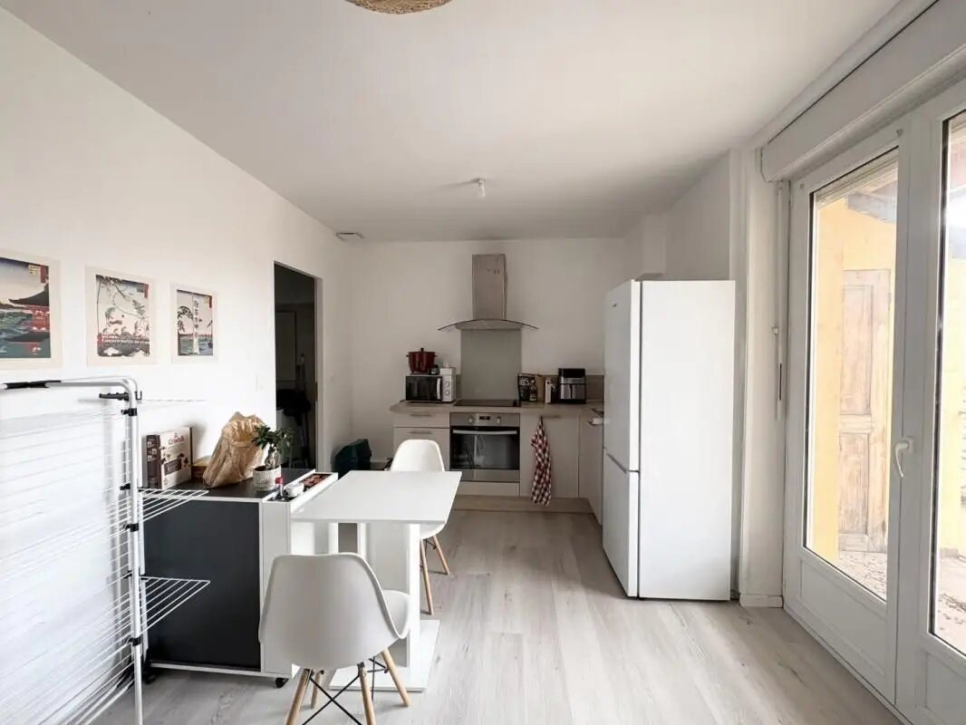 Appartement à louer, 39m², Belleville
