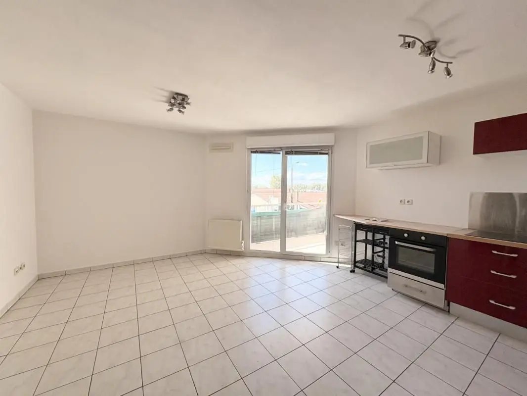 Appartement à louer, 35m², Jassans-Riottier