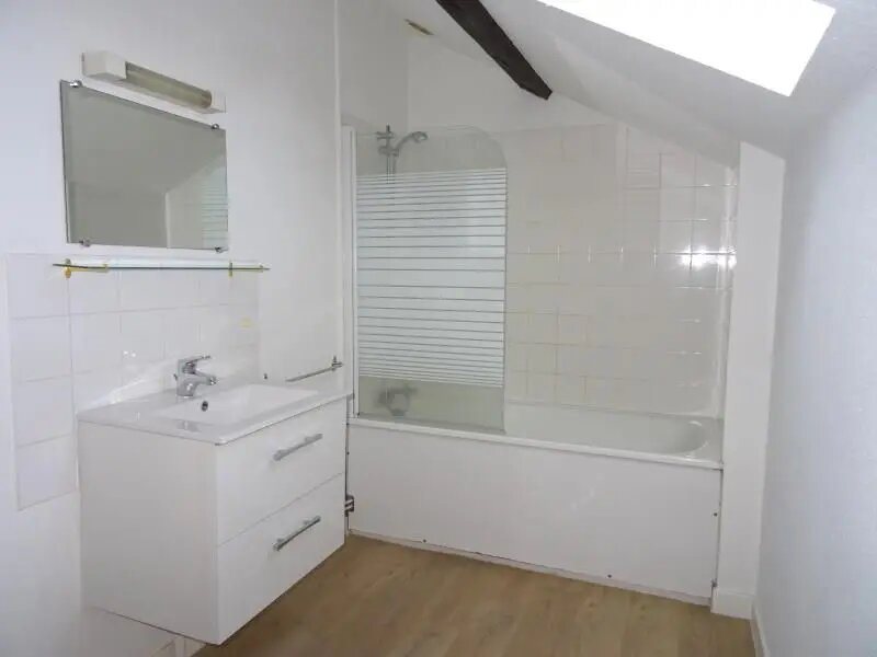 Appartement à louer, 54m², Roanne