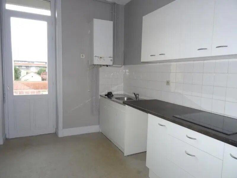 Appartement à louer, 51m², Roanne