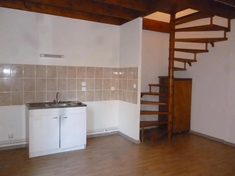 Appartement à louer, 35m², Roanne
