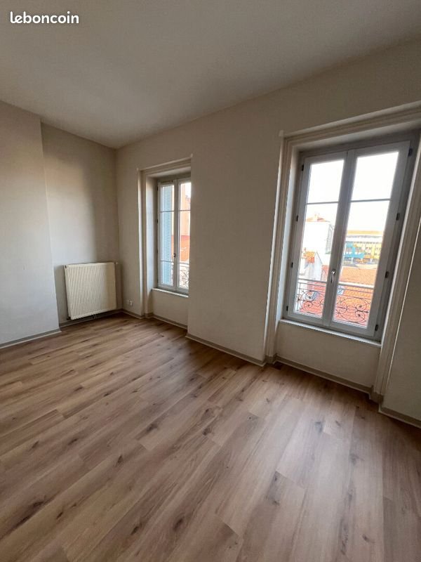 Appartement à louer, 88m², Roanne