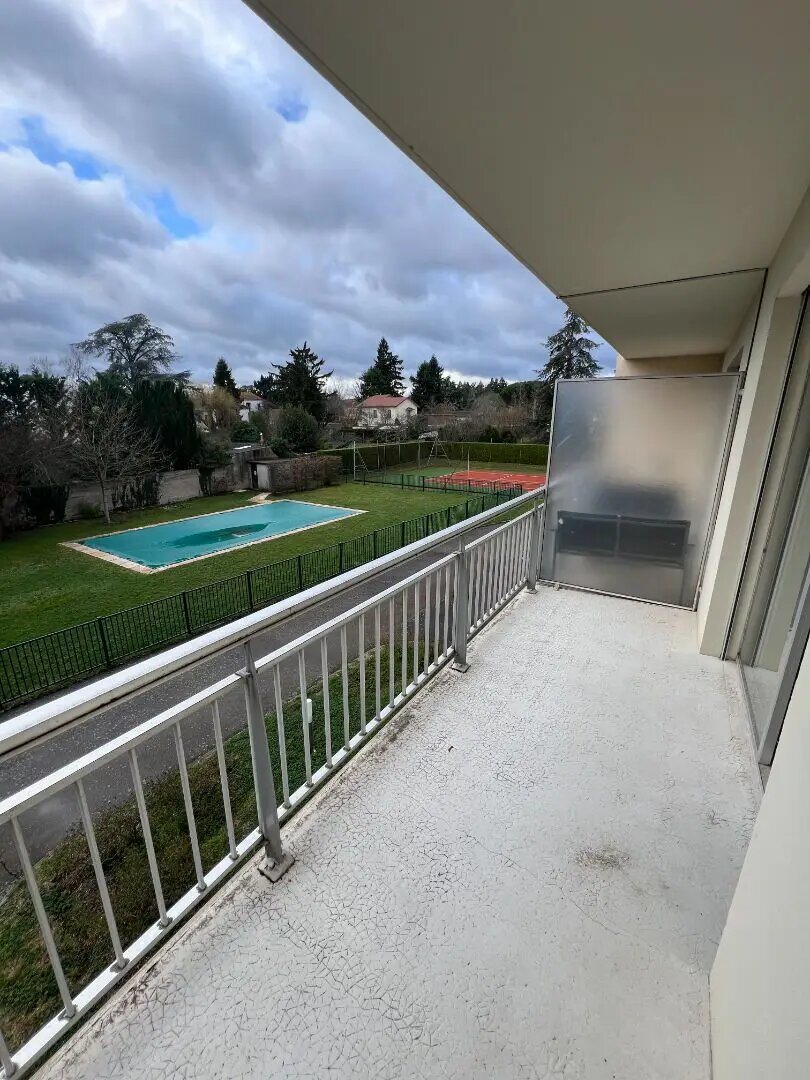 Appartement à louer, 49m², Riorges