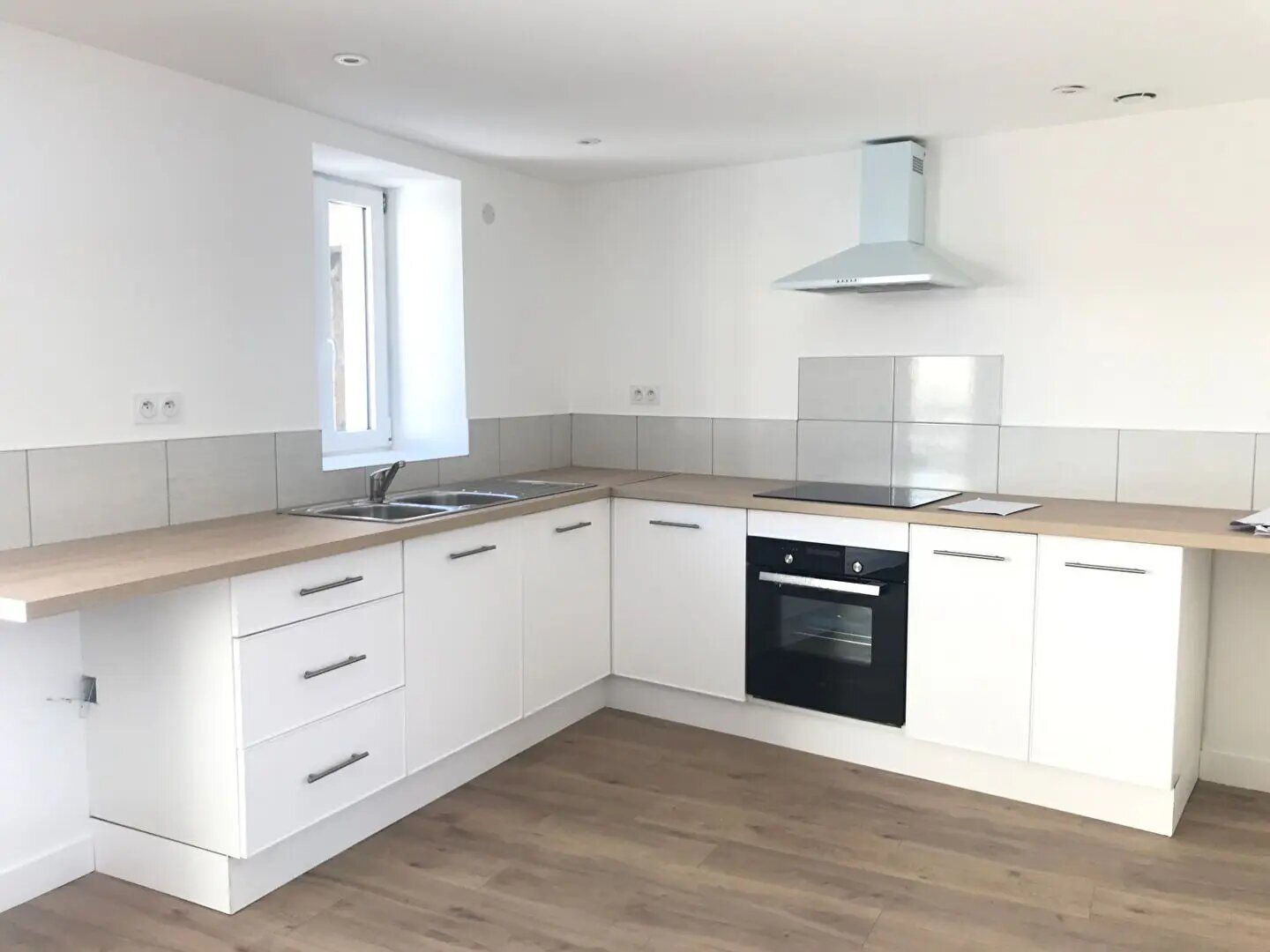 Maison à louer, 129m², Mably
