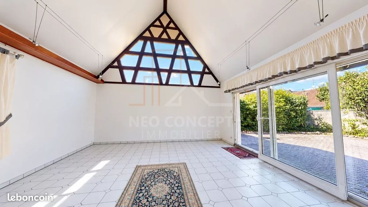 Maison à vendre, 167m², Niederroedern