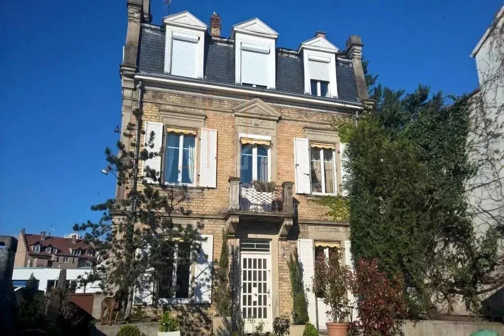 Maison à louer, 213m², Strasbourg