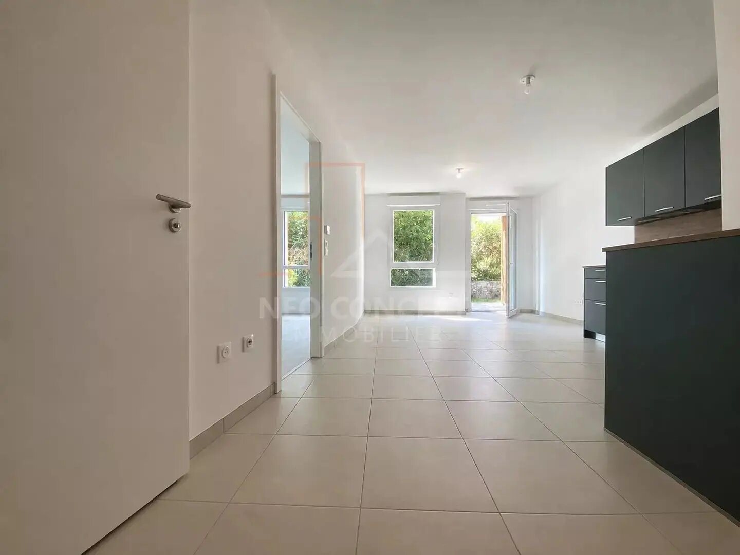 Appartement à louer, 40m², Seebach