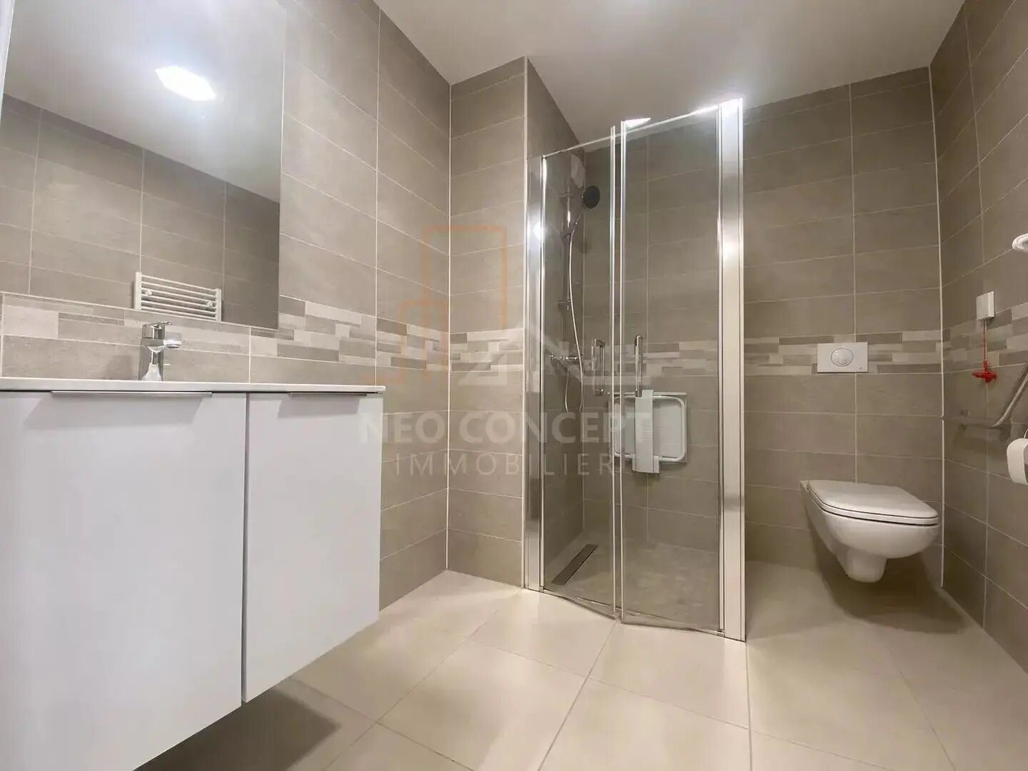 Appartement à louer, 40m², Seebach