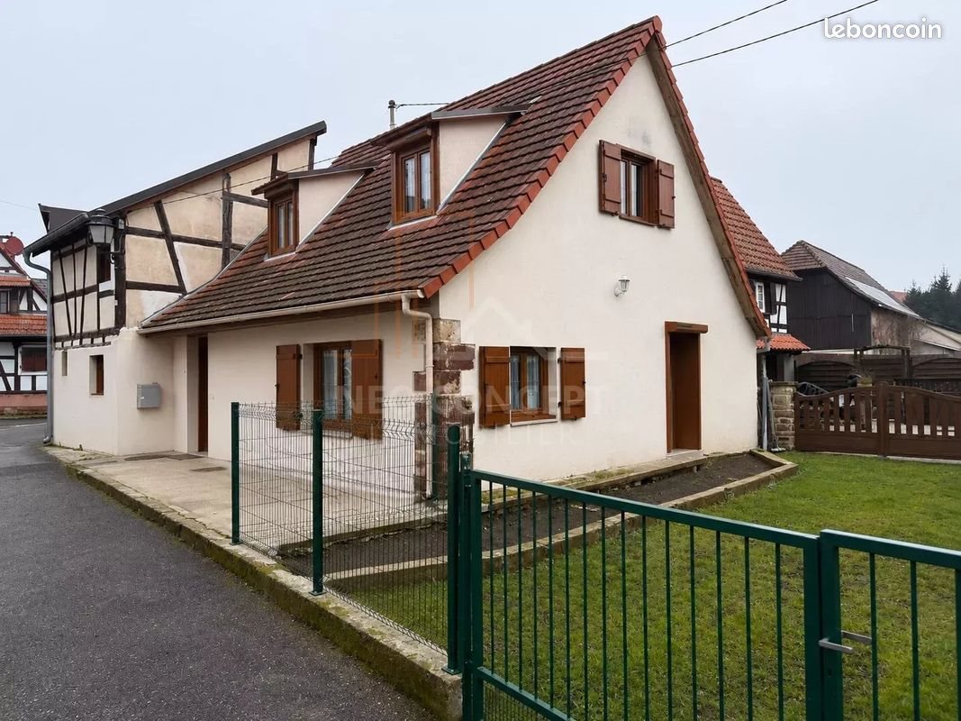 Maison à vendre, 85m², Lembach