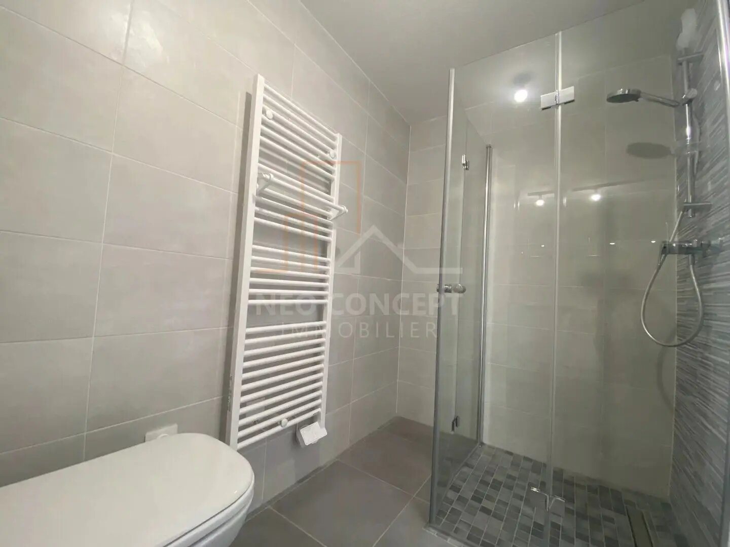 Appartement à louer, 43m², Seebach