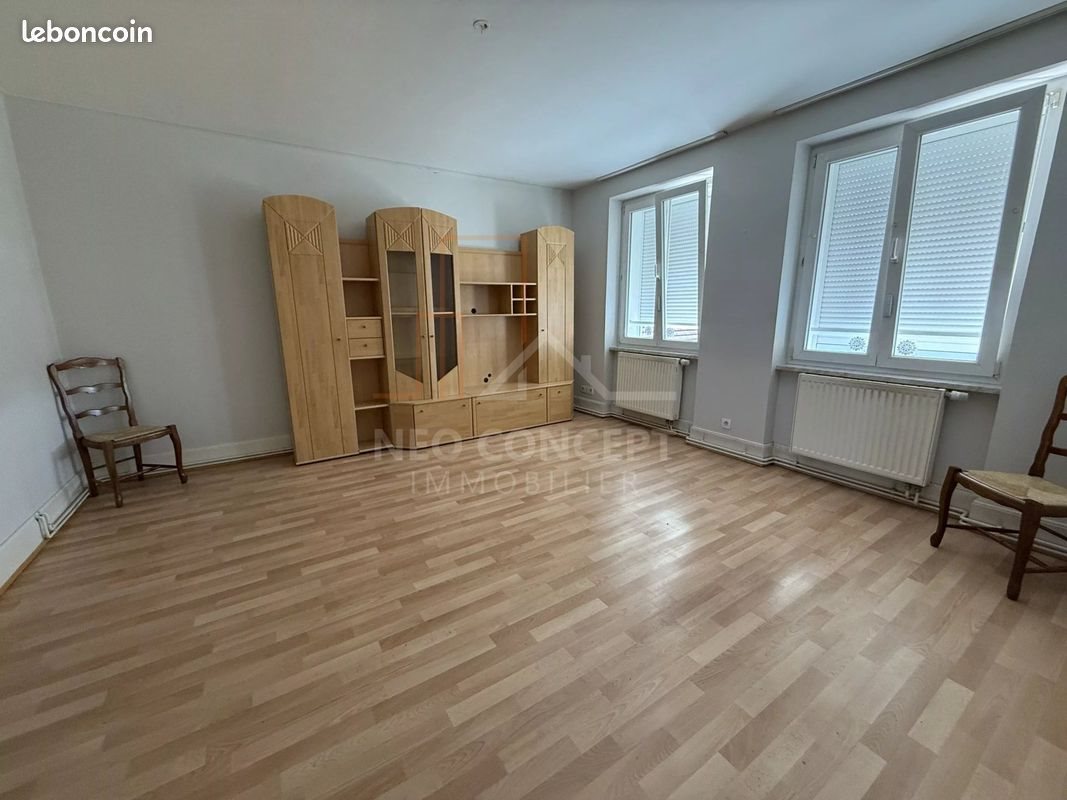 Appartement à louer, 74m², Niederroedern