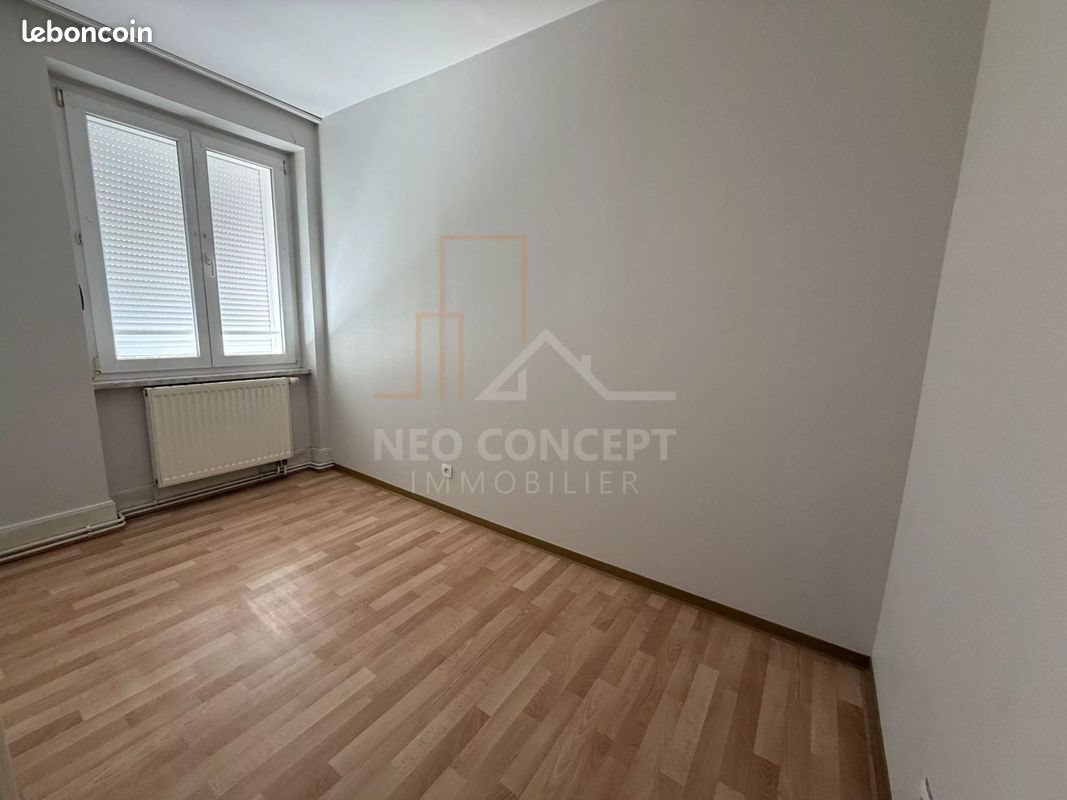 Appartement à louer, 74m², Niederroedern