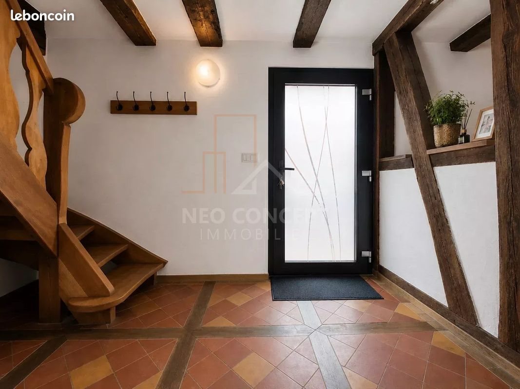 Appartement à louer, 145m², Rott