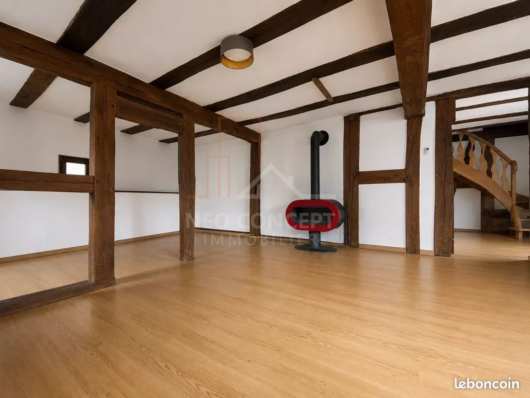 Appartement à louer, 145m², Rott