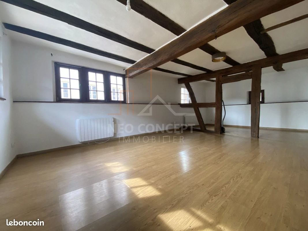 Appartement à louer, 145m², Rott