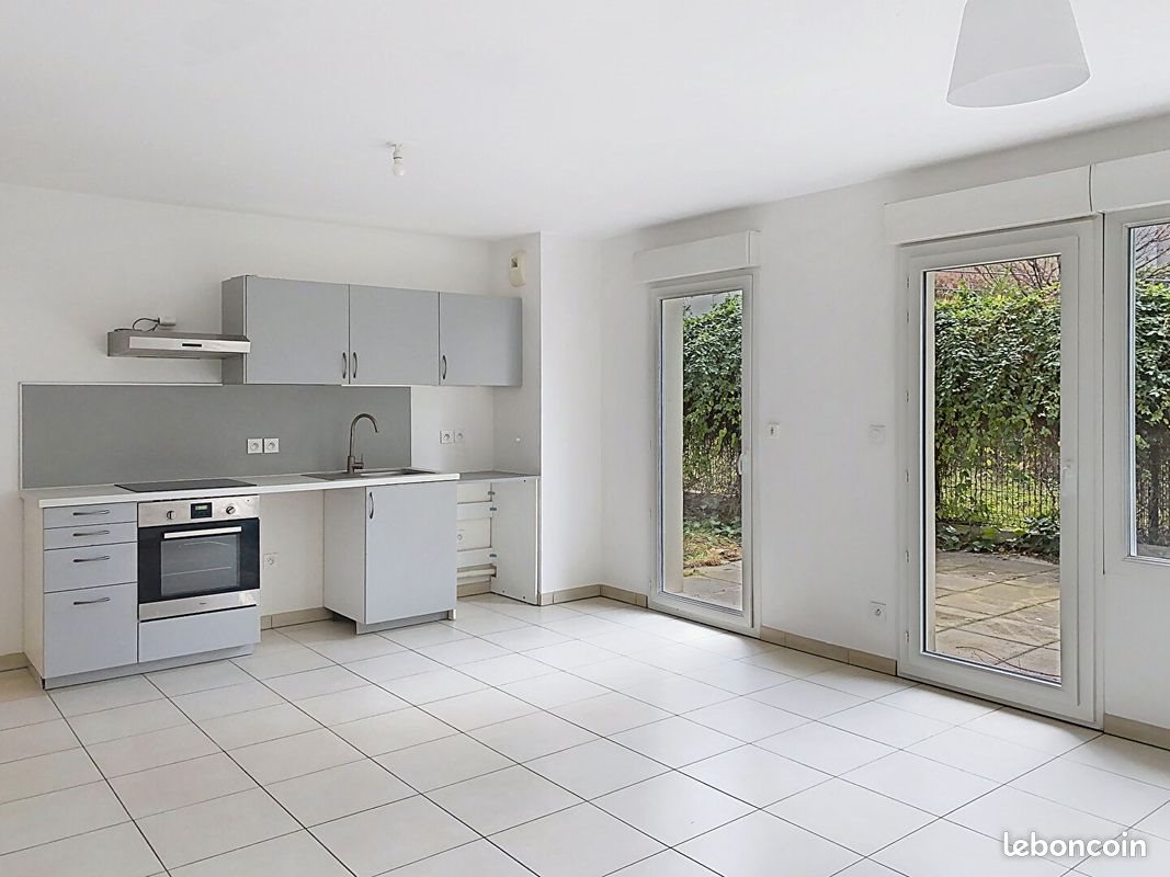 Appartement à louer, 66m², Lyon 8ème