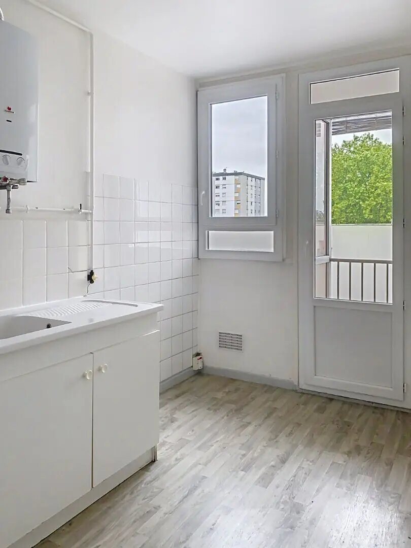 Appartement à vendre, 58m², Vénissieux