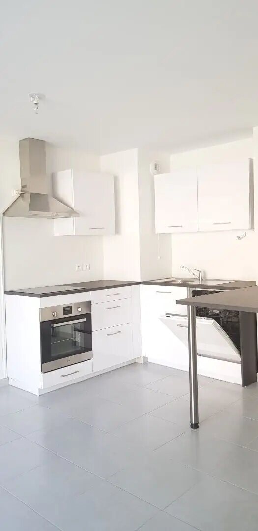 Appartement à louer, 53m², Chassieu