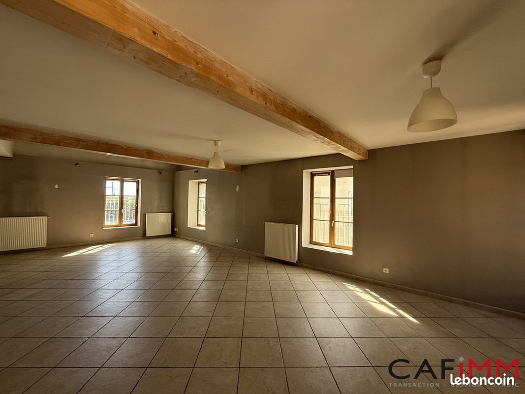 Appartement à louer, 155m², Villefranche-sur-Saône