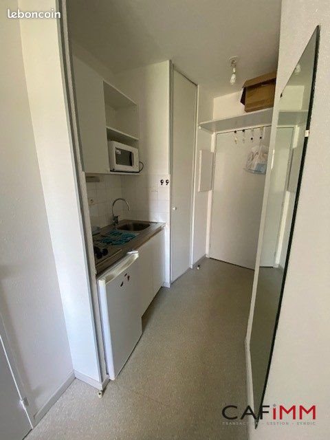 Appartement à louer, 18m², Lyon 8ème